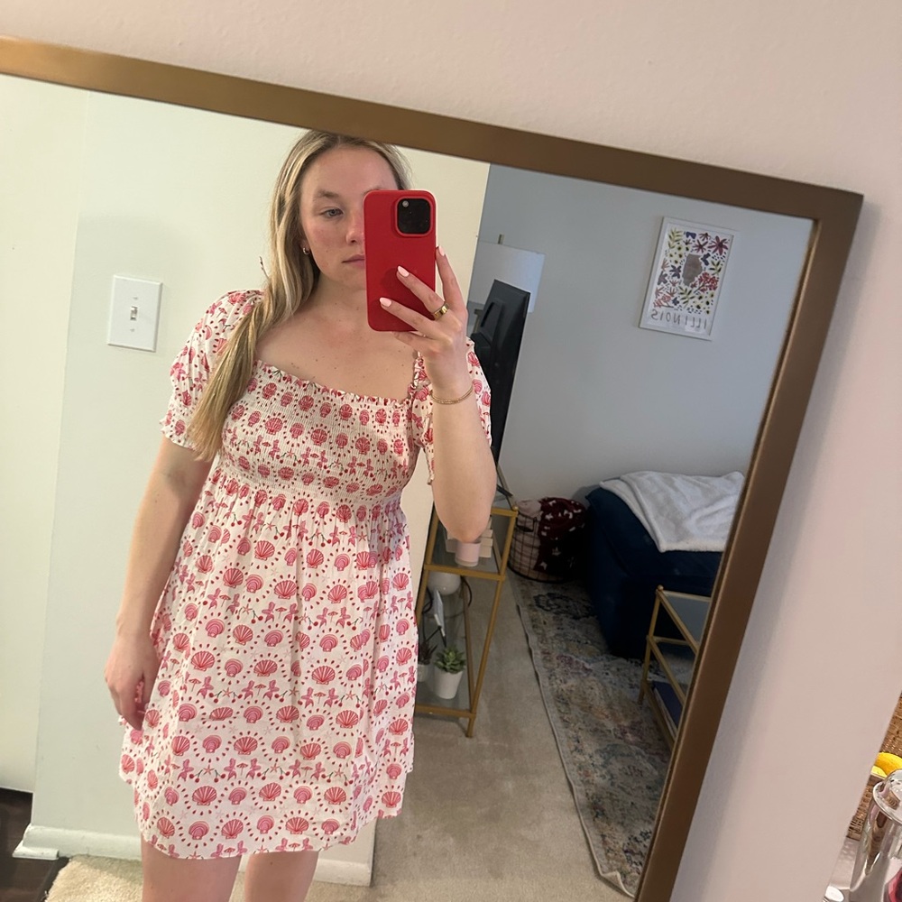 Hill house pink sea shell dress